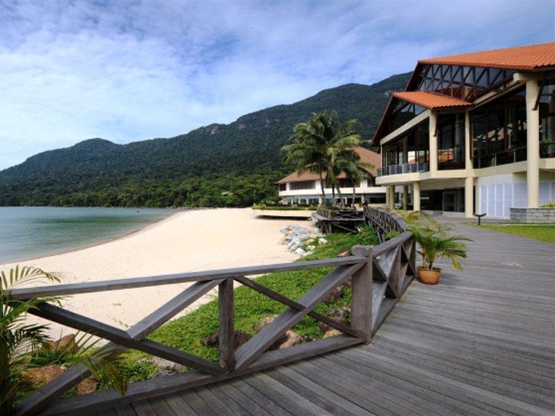 Damai Puri Resort & Spa Kuching Ngoại thất bức ảnh The beach at the Pangkor Laut Resort