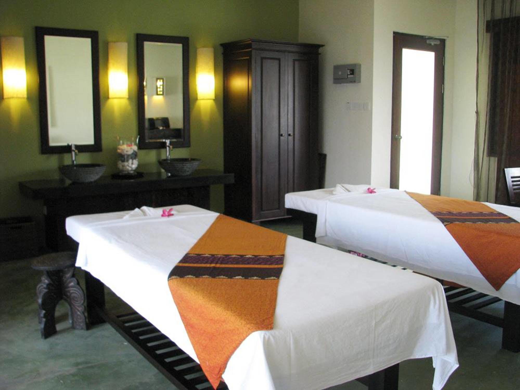 Damai Puri Resort & Spa Kuching Ngoại thất bức ảnh A spa in Thailand